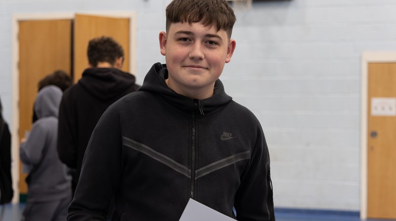 GCSE2022A8865