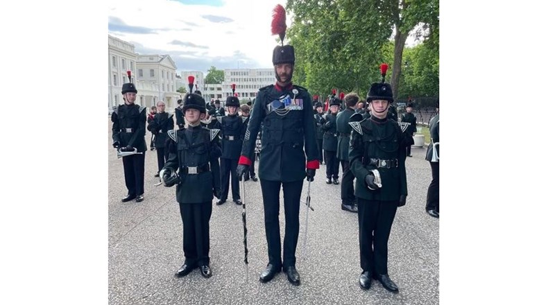 Thomas marches in London
